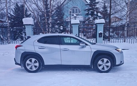Lexus UX I, 2021 год, 3 000 000 рублей, 4 фотография