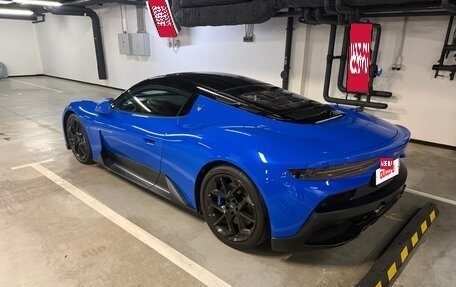 Maserati MC20, 2022 год, 23 000 000 рублей, 8 фотография