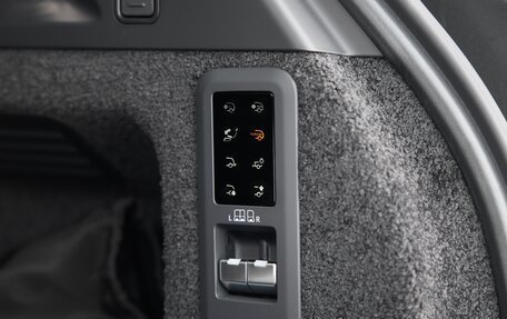 Land Rover Range Rover IV рестайлинг, 2025 год, 22 675 000 рублей, 20 фотография