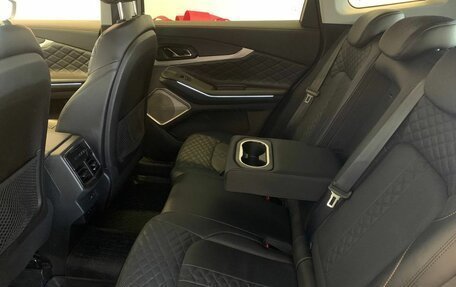 CheryExeed TXL, 2022 год, 2 650 500 рублей, 9 фотография