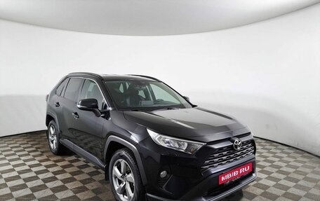 Toyota RAV4, 2020 год, 2 850 000 рублей, 3 фотография