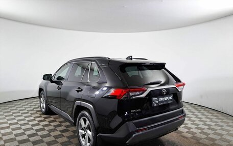 Toyota RAV4, 2020 год, 2 850 000 рублей, 8 фотография