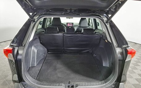 Toyota RAV4, 2020 год, 2 850 000 рублей, 12 фотография