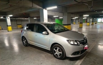 Renault Sandero II рестайлинг, 2018 год, 960 000 рублей, 1 фотография
