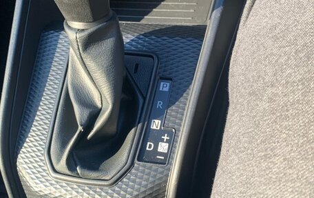 Daihatsu Rocky, 2021 год, 1 500 000 рублей, 24 фотография