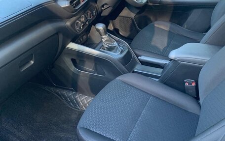 Daihatsu Rocky, 2021 год, 1 500 000 рублей, 28 фотография