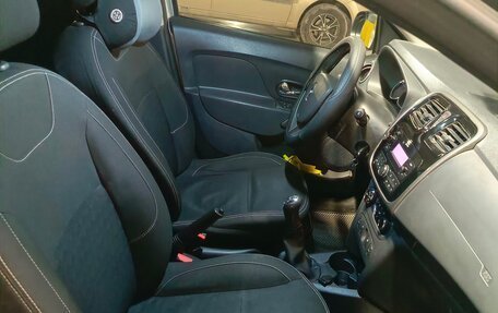 Renault Sandero II рестайлинг, 2018 год, 960 000 рублей, 10 фотография