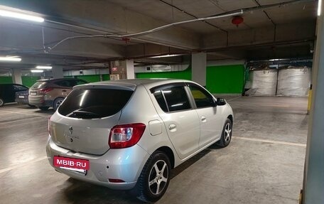 Renault Sandero II рестайлинг, 2018 год, 960 000 рублей, 6 фотография