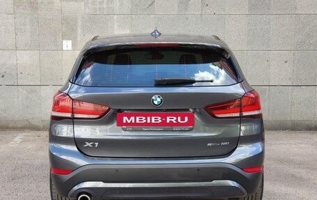 BMW X1, 2020 год, 3 300 000 рублей, 6 фотография