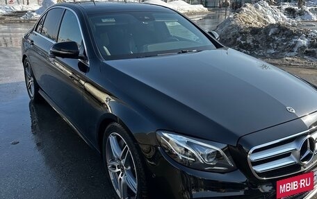 Mercedes-Benz E-Класс, 2019 год, 5 370 000 рублей, 4 фотография