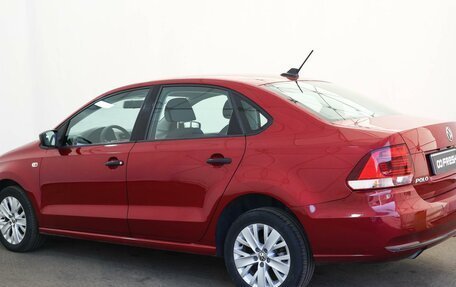 Volkswagen Polo VI (EU Market), 2017 год, 1 350 000 рублей, 2 фотография