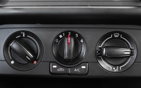 Volkswagen Polo VI (EU Market), 2017 год, 1 350 000 рублей, 14 фотография