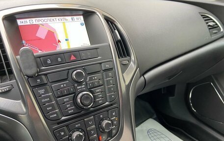 Opel Astra J, 2011 год, 595 000 рублей, 9 фотография