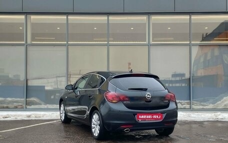 Opel Astra J, 2011 год, 595 000 рублей, 5 фотография