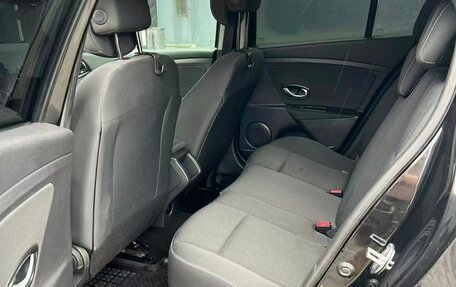 Renault Megane III, 2011 год, 750 000 рублей, 8 фотография