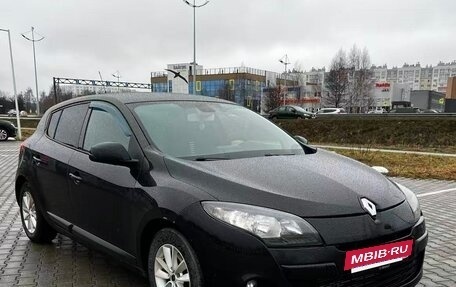 Renault Megane III, 2011 год, 750 000 рублей, 2 фотография