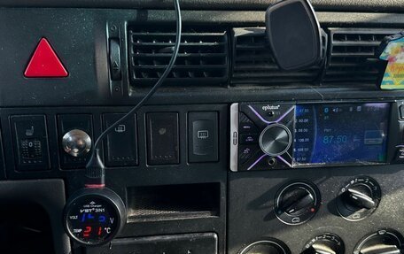 Volkswagen Transporter T4, 2000 год, 548 000 рублей, 4 фотография