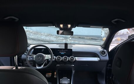 Mercedes-Benz GLB, 2022 год, 4 300 000 рублей, 15 фотография