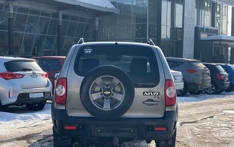 Chevrolet Niva I рестайлинг, 2017 год, 765 000 рублей, 5 фотография