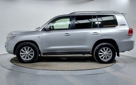 Toyota Land Cruiser 200, 2011 год, 3 199 000 рублей, 8 фотография