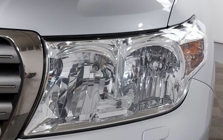 Toyota Land Cruiser 200, 2011 год, 3 199 000 рублей, 9 фотография