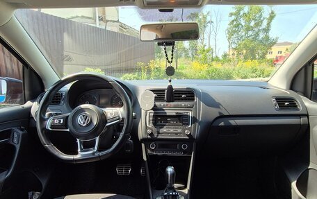 Volkswagen Polo VI (EU Market), 2018 год, 1 300 000 рублей, 10 фотография