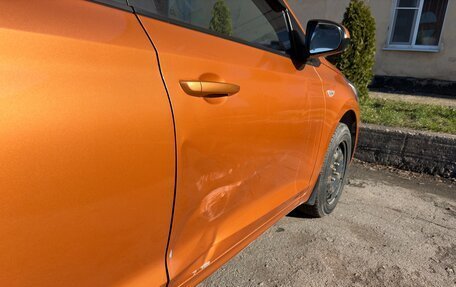 Hyundai Solaris II рестайлинг, 2018 год, 1 150 000 рублей, 6 фотография