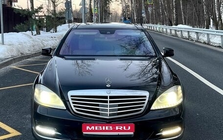 Mercedes-Benz S-Класс, 2009 год, 1 750 000 рублей, 3 фотография