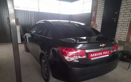 Chevrolet Cruze II, 2013 год, 860 000 рублей, 2 фотография