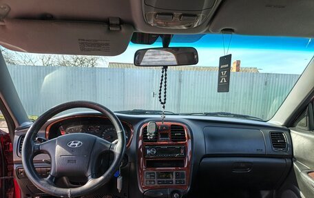 Hyundai Sonata IV рестайлинг, 2005 год, 400 000 рублей, 5 фотография