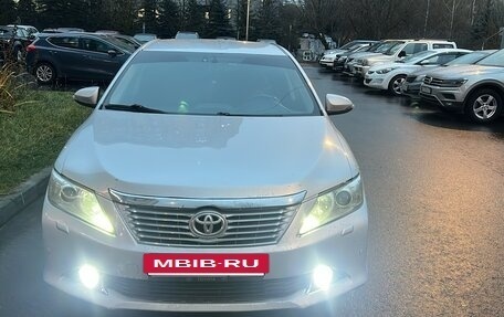 Toyota Camry, 2012 год, 1 250 000 рублей, 3 фотография