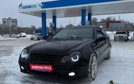 Mercedes-Benz C-Класс, 2006 год, 300 000 рублей, 1 фотография