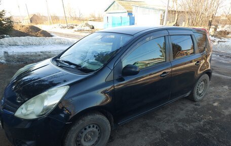 Nissan Note II рестайлинг, 2010 год, 400 000 рублей, 1 фотография