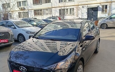 Hyundai Solaris II рестайлинг, 2021 год, 1 900 000 рублей, 1 фотография
