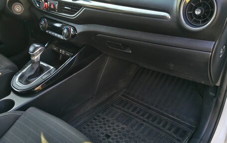 KIA Cerato IV, 2018 год, 1 600 000 рублей, 26 фотография