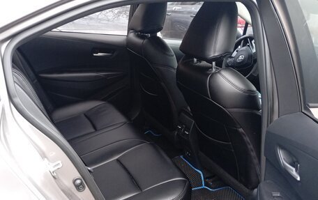 Toyota Corolla, 2020 год, 2 600 000 рублей, 8 фотография