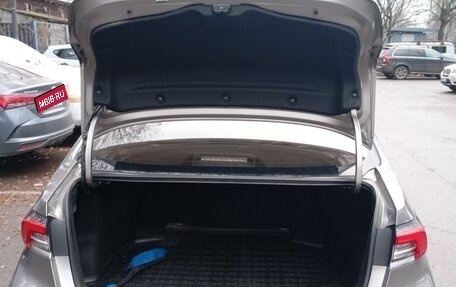 Toyota Corolla, 2020 год, 2 600 000 рублей, 9 фотография