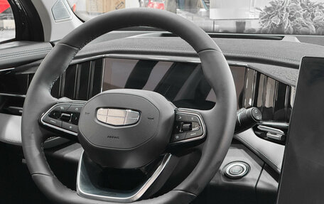 Geely Atlas, 2025 год, 3 512 990 рублей, 13 фотография