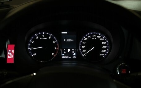 Mitsubishi Outlander III рестайлинг 3, 2017 год, 1 550 000 рублей, 14 фотография