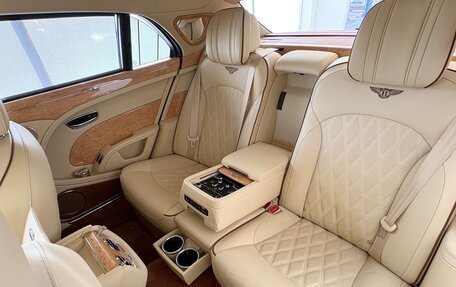 Bentley Mulsanne II, 2018 год, 24 300 000 рублей, 23 фотография