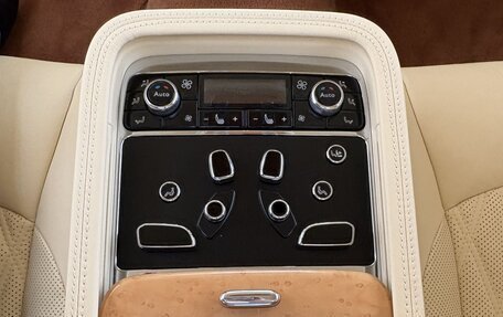 Bentley Mulsanne II, 2018 год, 24 300 000 рублей, 26 фотография