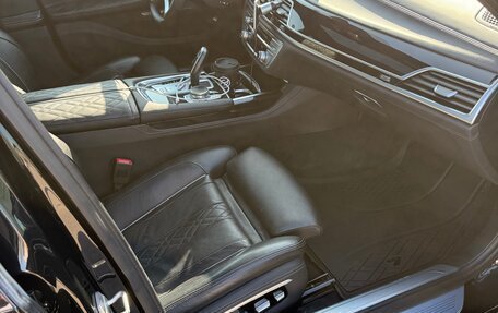 BMW 7 серия, 2015 год, 4 400 000 рублей, 18 фотография