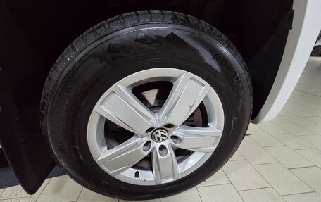 Volkswagen Amarok I рестайлинг, 2018 год, 3 000 000 рублей, 21 фотография