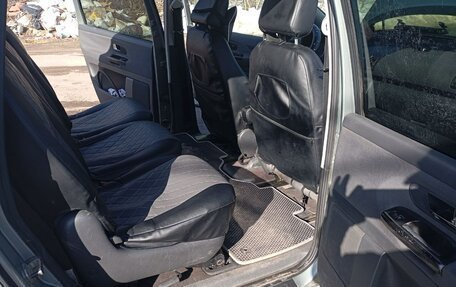 Volkswagen Sharan I рестайлинг, 2004 год, 700 000 рублей, 24 фотография