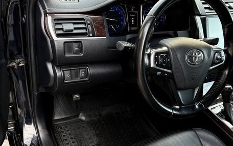 Toyota Camry, 2015 год, 1 850 000 рублей, 4 фотография