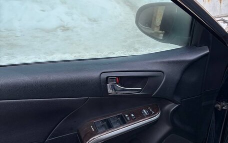 Toyota Camry, 2015 год, 1 850 000 рублей, 9 фотография