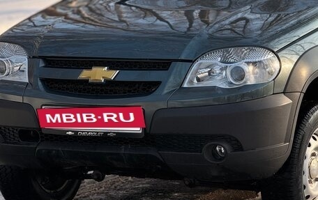 Chevrolet Niva I рестайлинг, 2011 год, 444 000 рублей, 2 фотография