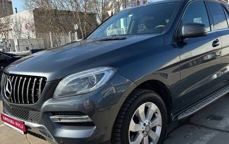 Mercedes-Benz M-Класс, 2014 год, 2 700 000 рублей, 4 фотография