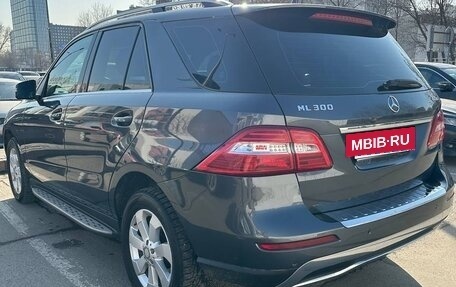 Mercedes-Benz M-Класс, 2014 год, 2 700 000 рублей, 10 фотография