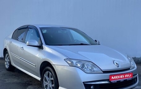 Renault Laguna III рестайлинг, 2009 год, 700 000 рублей, 3 фотография